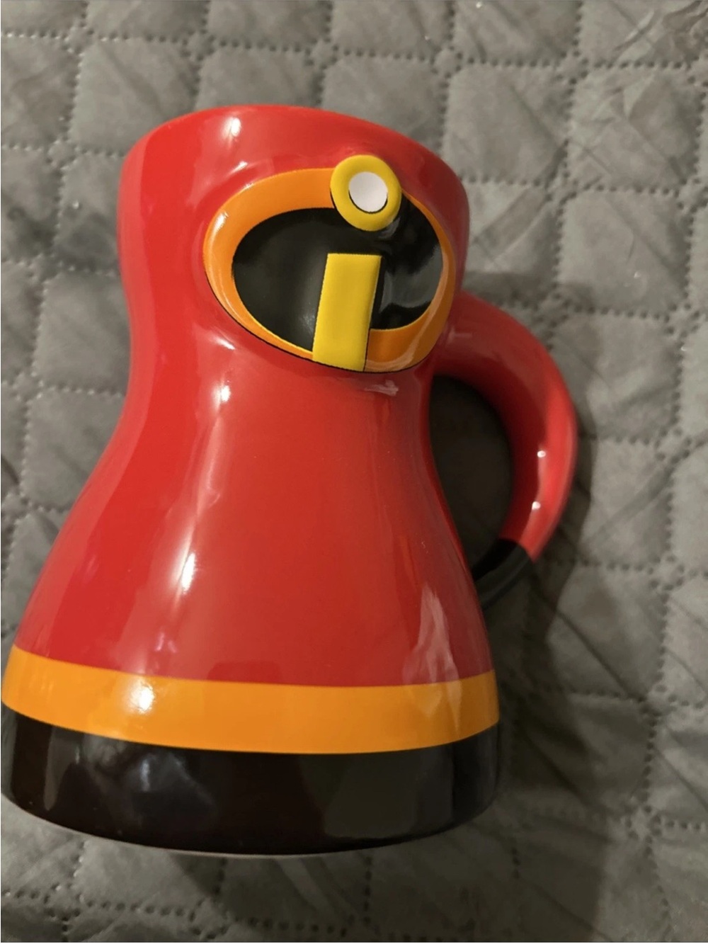 The Incredibles Red & Yellow large Mom Mug - Character Drink Cup